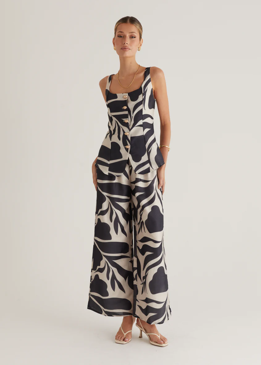 Arrow Pants - Black Abstract - Image 4