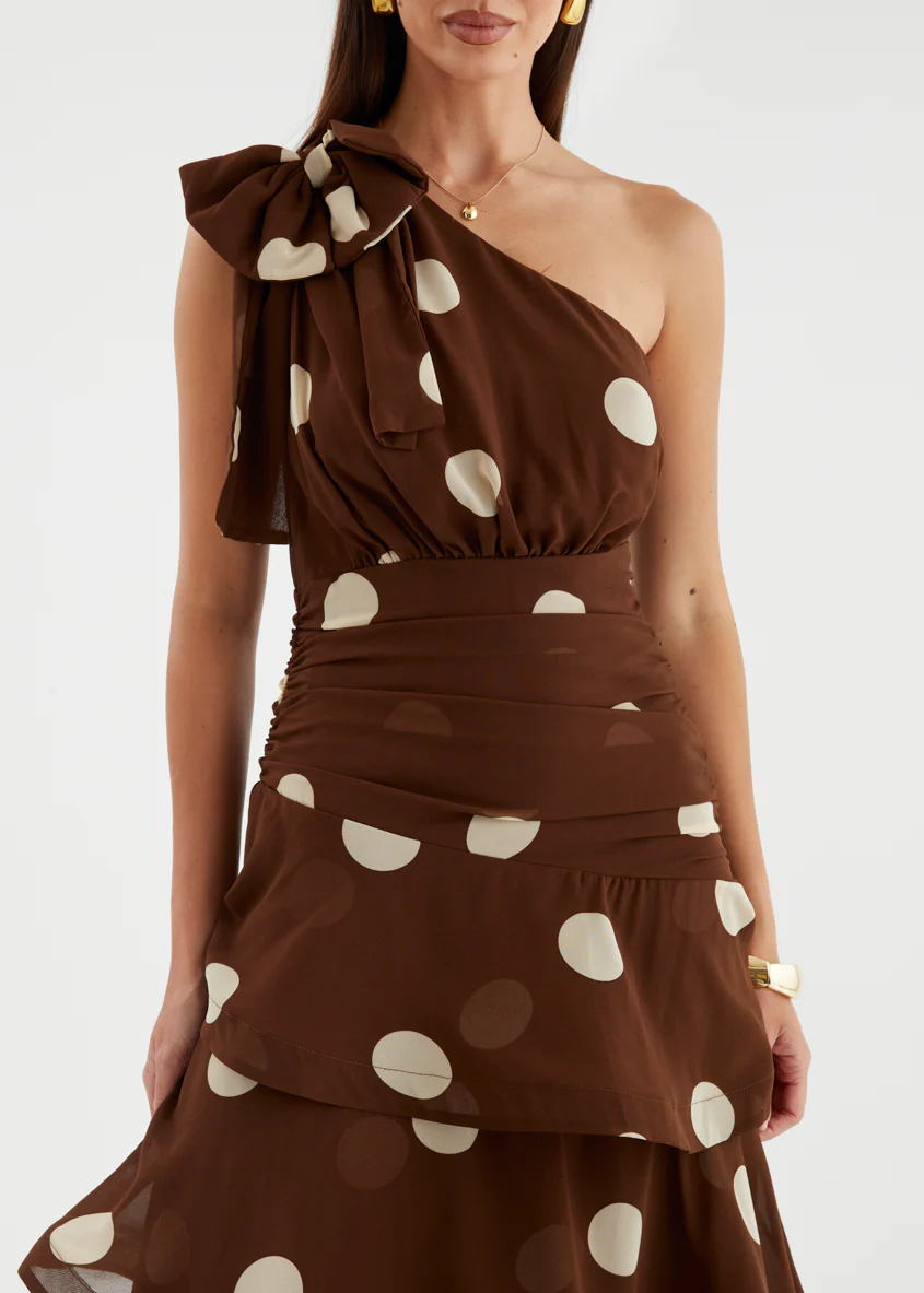 Bailee One Shoulder Midi Dress - Tan Polka - Image 11