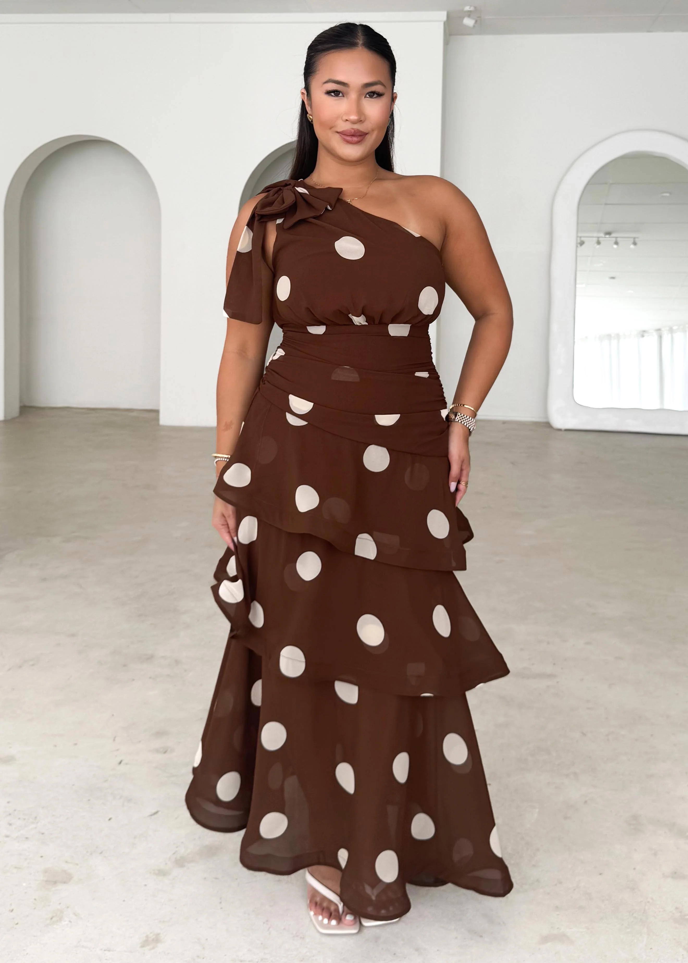 Bailee One Shoulder Midi Dress - Tan Polka - Image 6