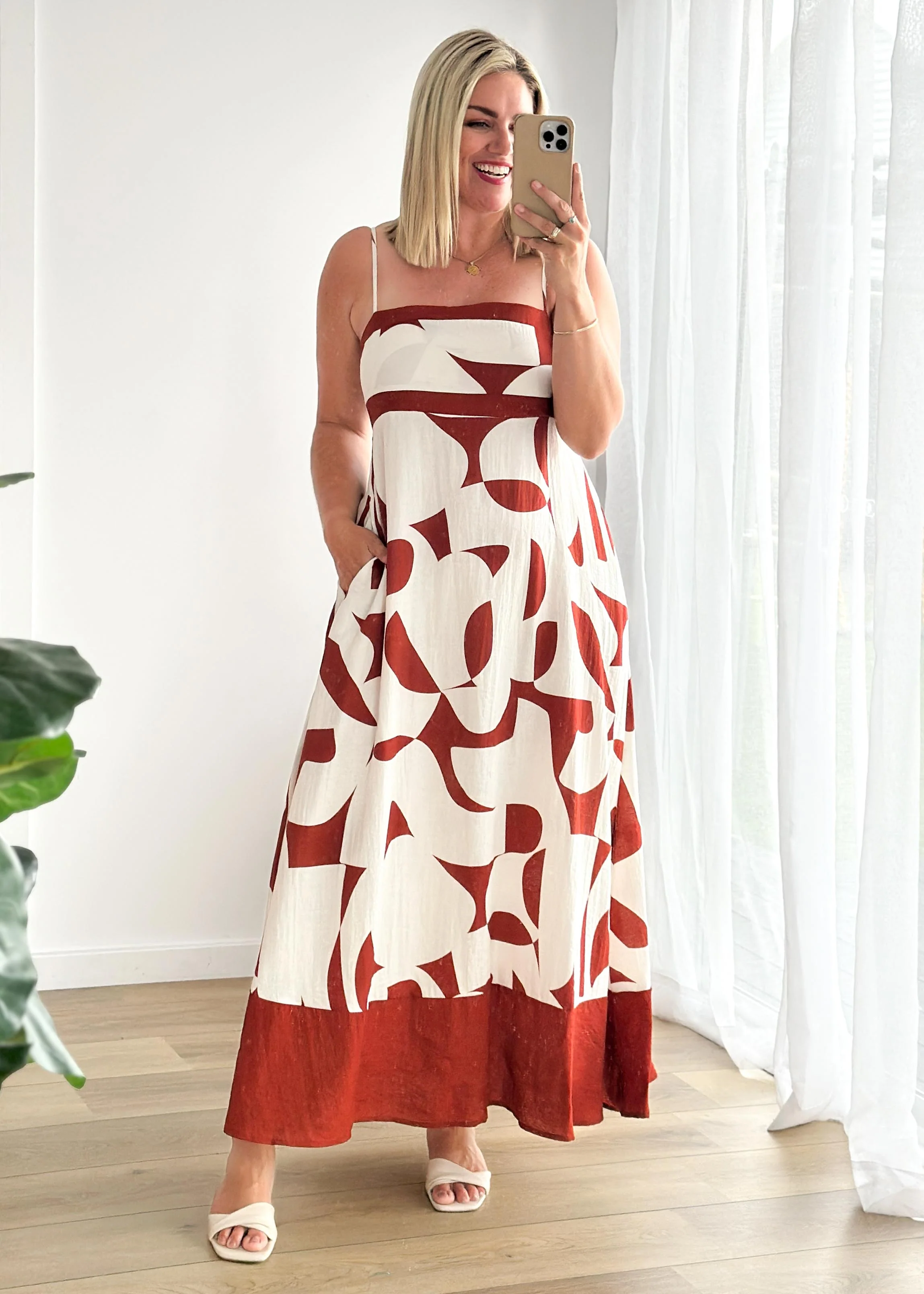 Givara Maxi Dress - Brown Abstract - Image 5