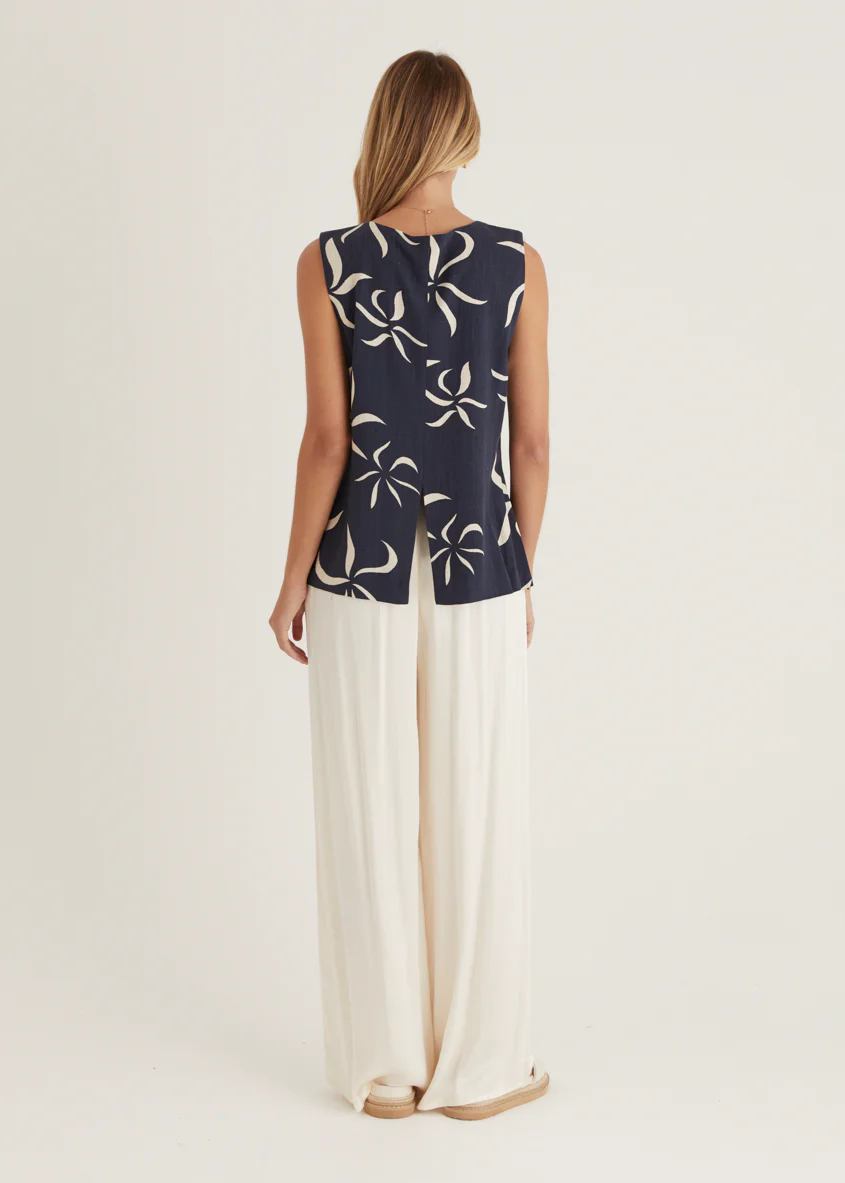 Hunter Vest Top - Navy Ayana - Image 9