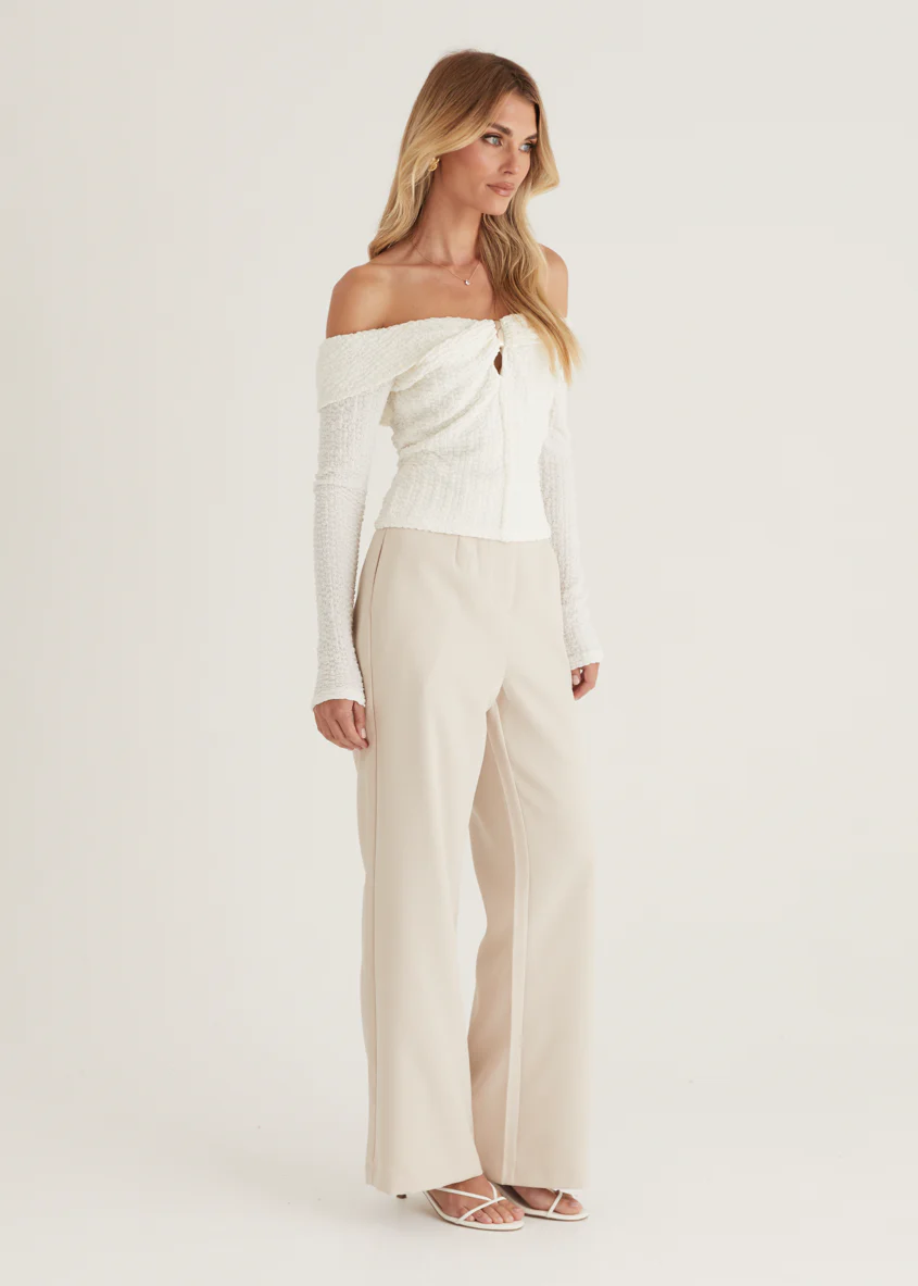 Imcroe Off Shoulder Top - Off White - Image 13