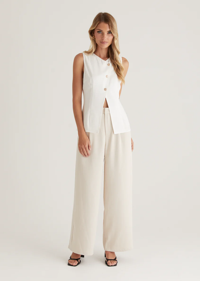 Jolie Vest Top - Off White - Image 6