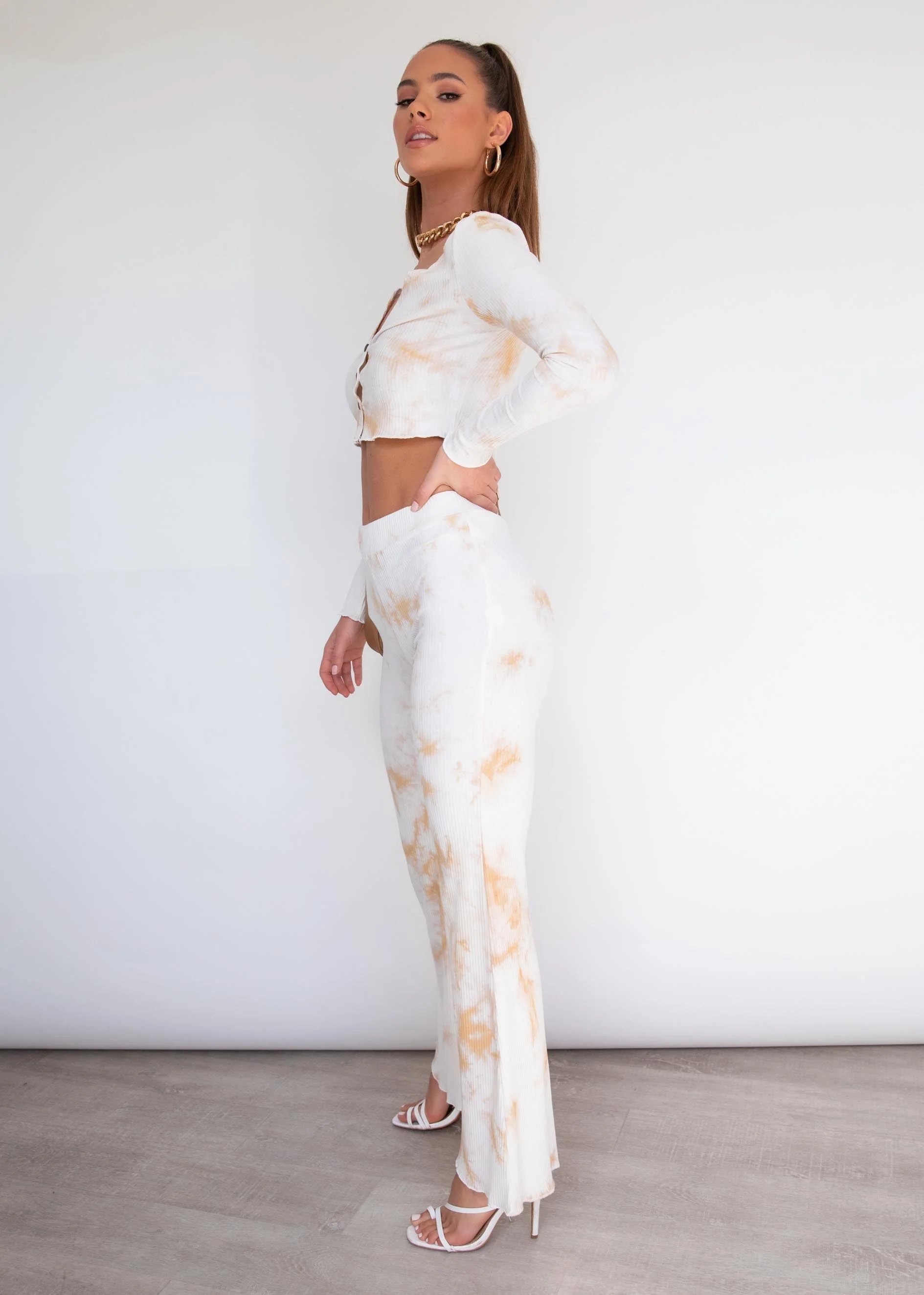 Maria Long Sleeve Top - Beige Tie Dye - Image 15