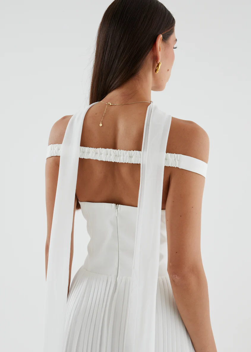 Niah Off Shoulder Maxi Dress - Off White - Image 10