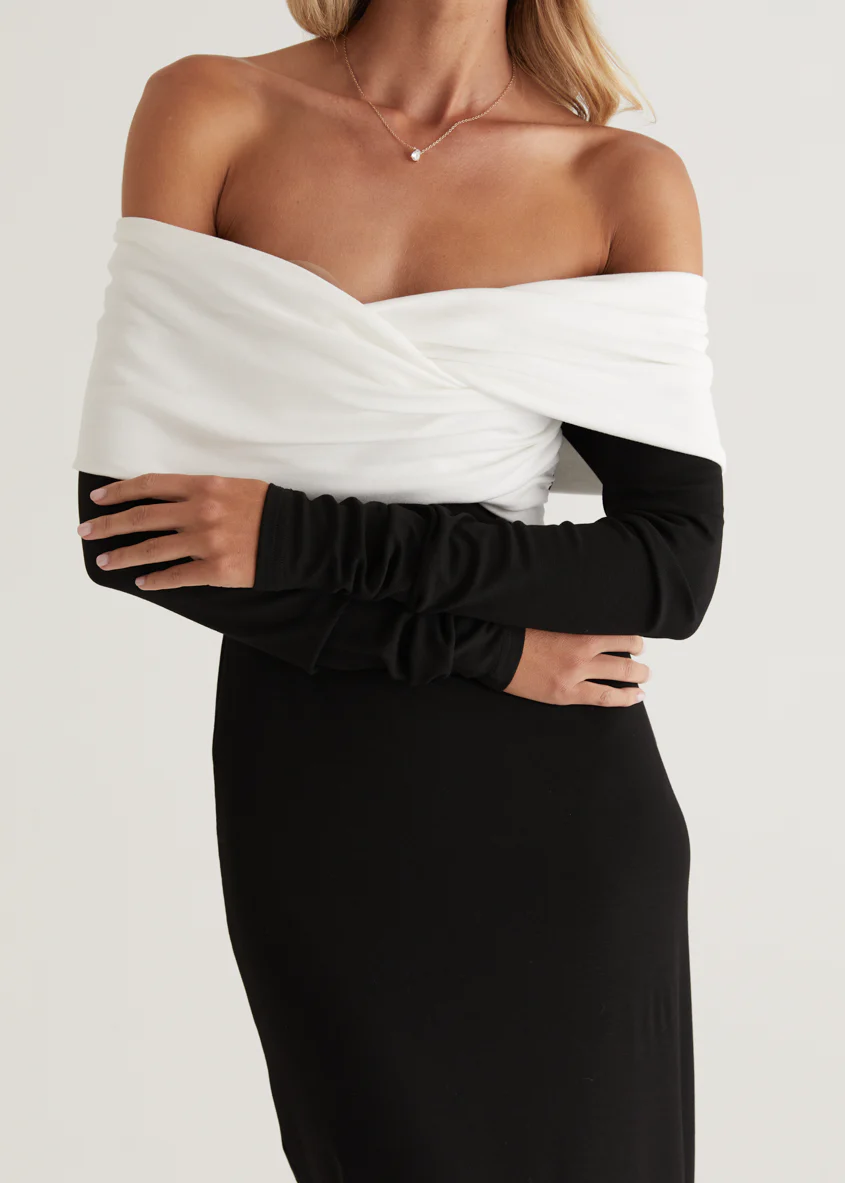 Revolver Off Shoulder Maxi Dress - Black Splice - Image 13