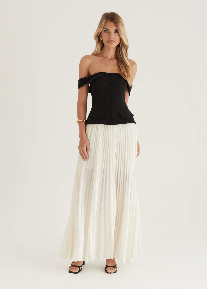 Sorelli Off Shoulder Midi Dress - Black Splice - Image 13