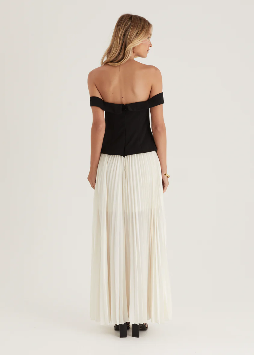 Sorelli Off Shoulder Midi Dress - Black Splice - Image 15