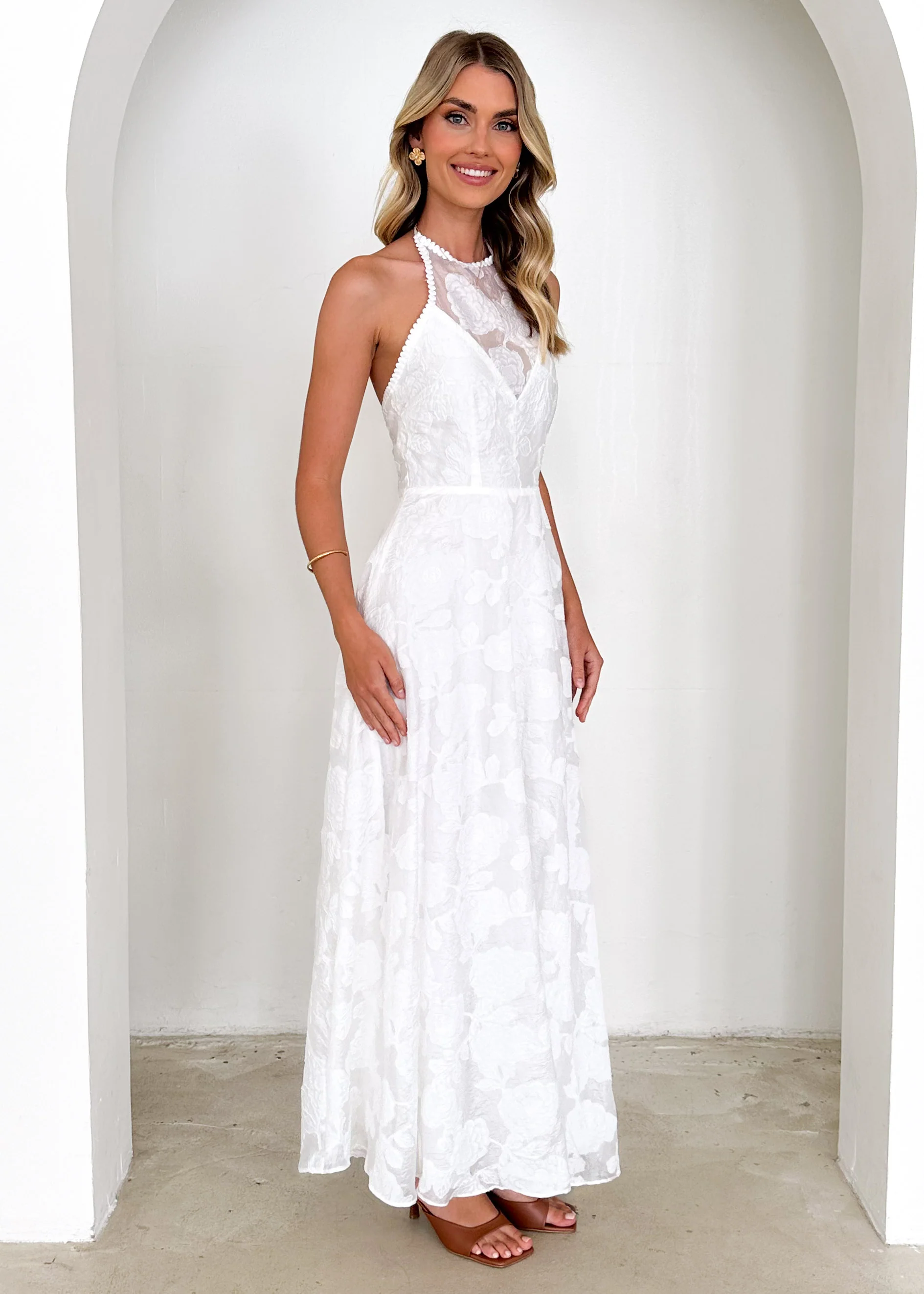 Yara Halter Maxi Dress - White Flowers - Image 10