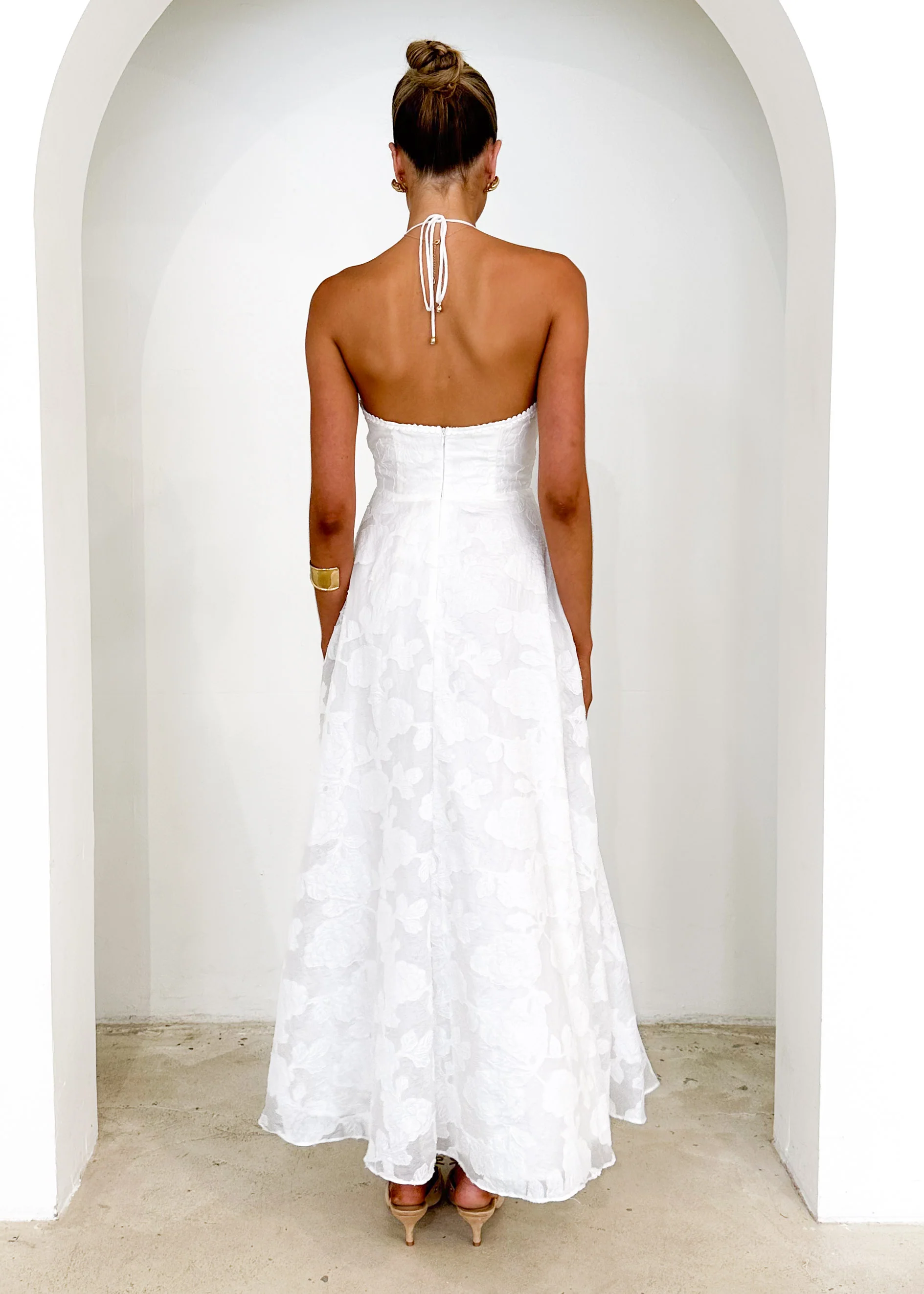 Yara Halter Maxi Dress - White Flowers - Image 5